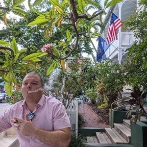 Meet your Posher, Matthew